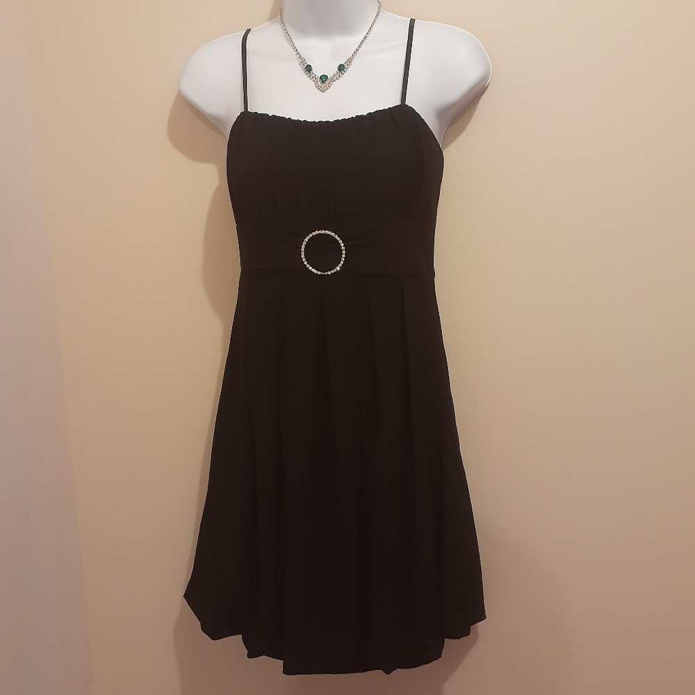 B Starlet Cocktail Dress 🇨🇦 Medium